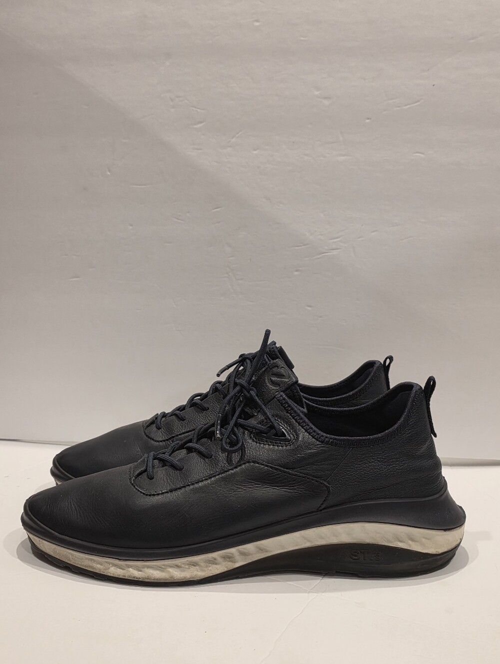 ECCO ST.1 Hybrid Black Leather Sneaker Dress Shoes Men's EU 43 / US 9-9.5